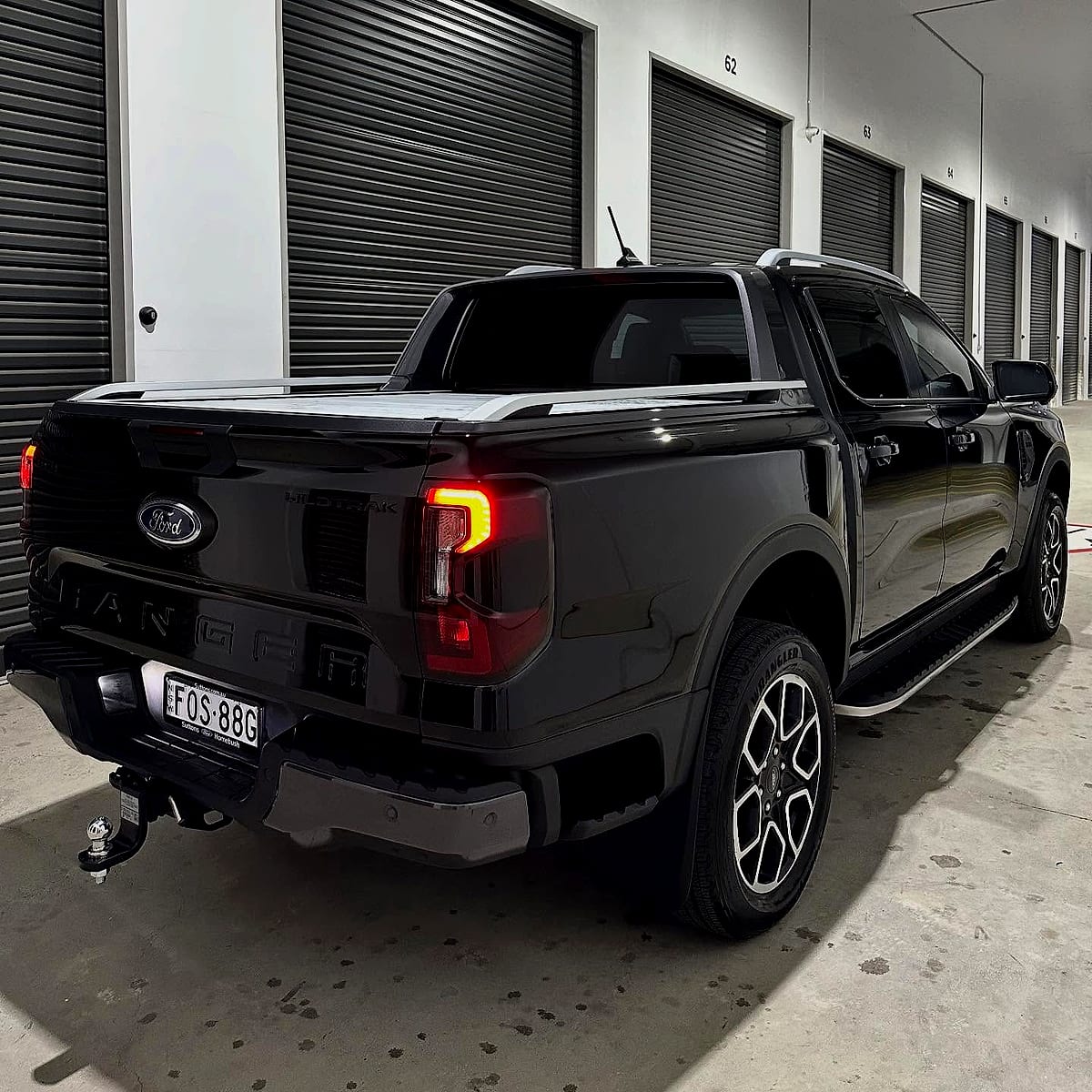 Ford Ranger wheel and paintwork gloss after ceramic coating